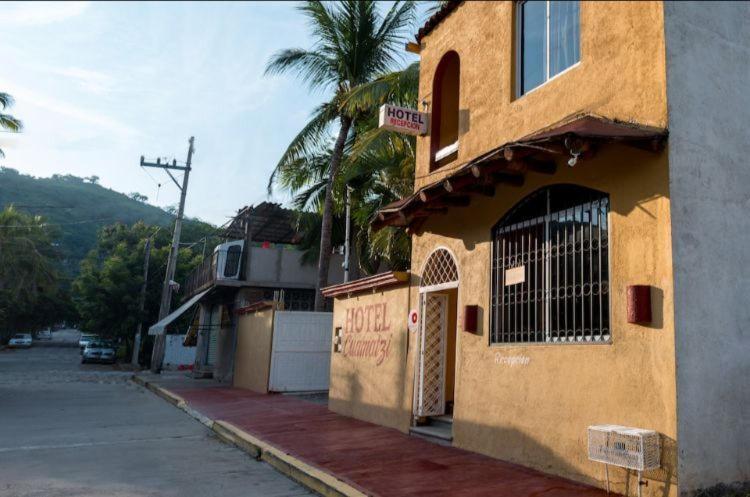 Hotel Cuamatzi Zihuatanejo Dış mekan fotoğraf
